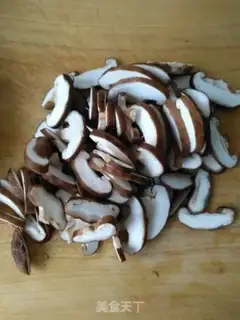 Make Shrimp mushrooms are dry step 1