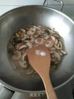 Make Shrimp mushrooms are dry step 7