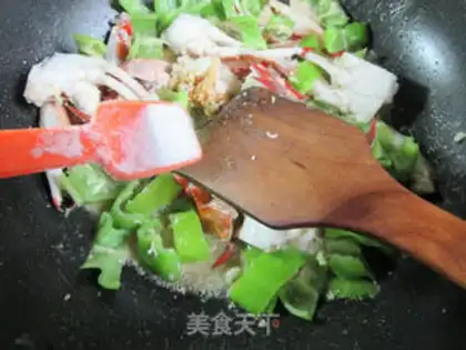 Make Crab with pepper step 8