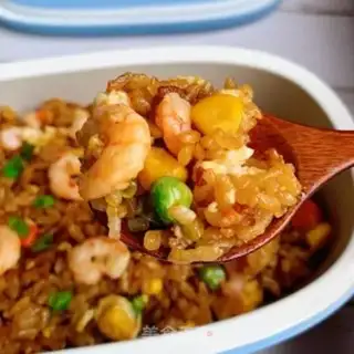 Make Soy shrimp fried rice step 0