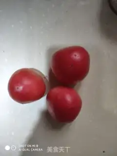 Make Tomato fried eggs step 0
