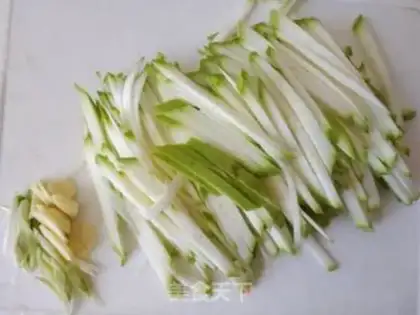 Make Shrimp skin fan soup step 0