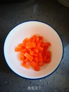 Make Gold ham carrot fried rice step 4