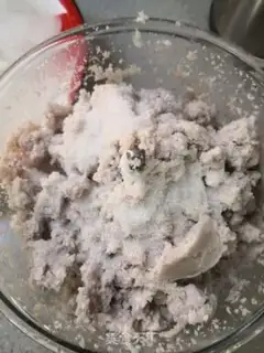 Make Six treasures of mud step 7