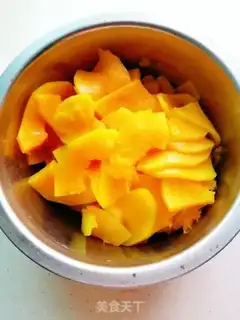 Make Pumpkin coconut braid bread step 2