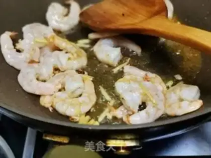 Make Shrimp sprouts step 1
