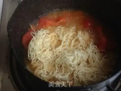 Make Tomato egg noodles step 6
