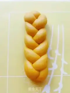 Make Pumpkin coconut braid bread step 9
