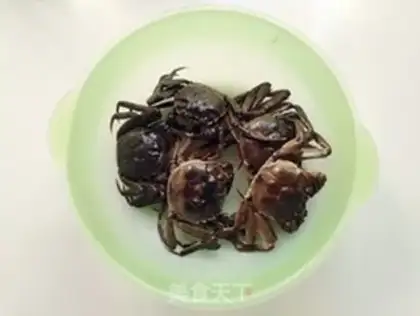 Make Curry burning crabs step 1