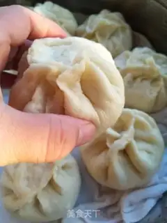 Make Pork sour gravy buns step 6