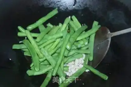 Make Sword bean fried meat step 3