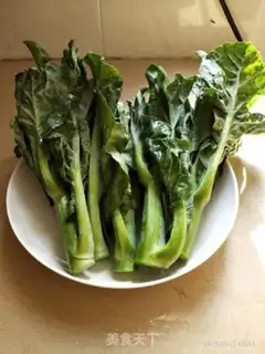 Make Garlic mustard blue step 0