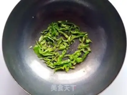 Make Pickle green peppers and silk step 4