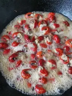 Make Spicy shrimp tail step 5