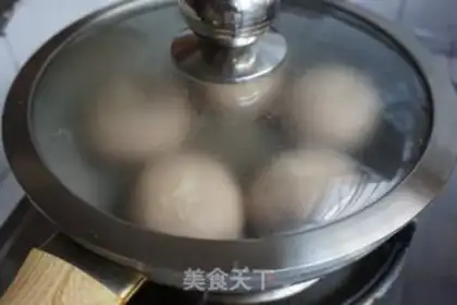 Make Black sesame sauce step 9