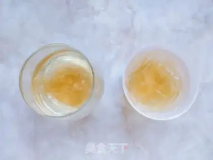 Make Coconut crystal cinnamon cake step 2