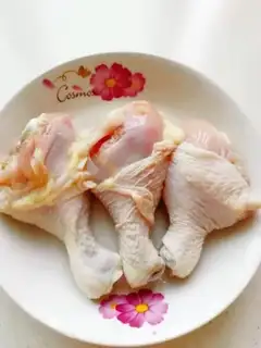 Make Orléans, chicken legs step 0