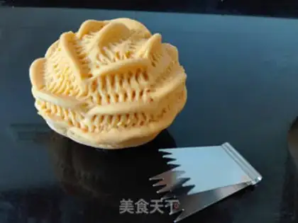 Make Pumpkin date palm bun step 3