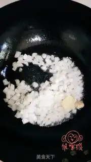 Make Homemade ketchup pan bottom step 3