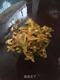 Make Squeeze sauce step 1