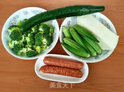 Make Vegetable salad for beef sausage step 0