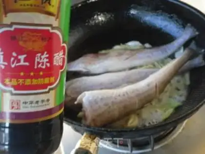 Make Sweet hot sauce and cod step 3