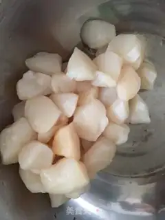 Make Smelt and egg soup step 1