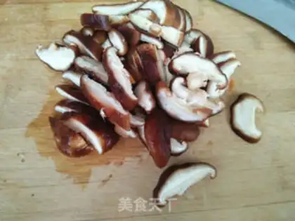 Make Fry mushrooms step 1