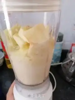 Make Apple Mountain medicine cake step 2