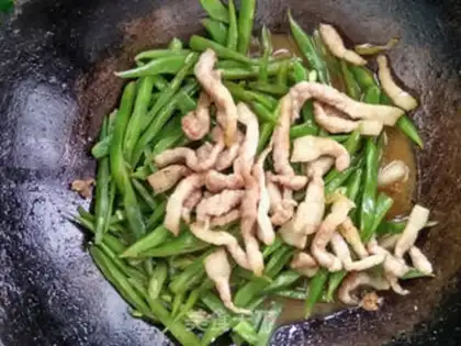 Make Five flowers for lentils step 5