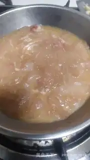 Make Chicken gravy step 1
