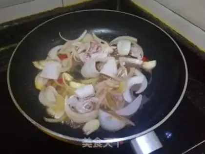 Make Onion squid broccoli step 6