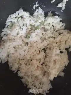 Make Ponyfish fried rice step 0