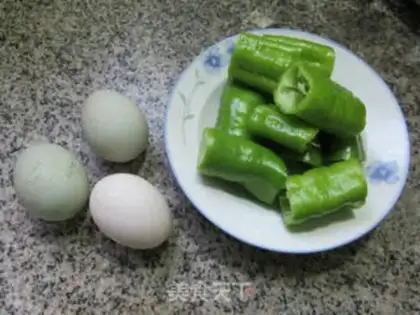 Make Pepper duck eggs step 0