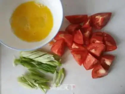 Make Tomatoes step 0