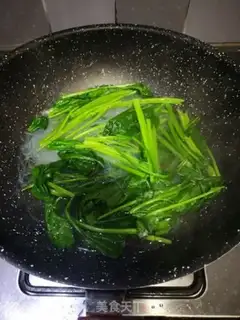 Make Spinach fan soup step 5