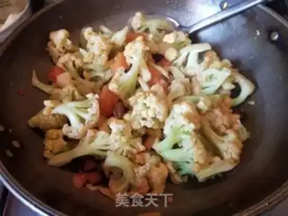 Make Sour tomatoes and cut flowers step 8