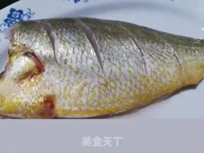 Make Fresh yellow fish step 2