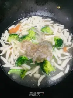 Make Cream of broccoli mushroom shrimp soup step 6