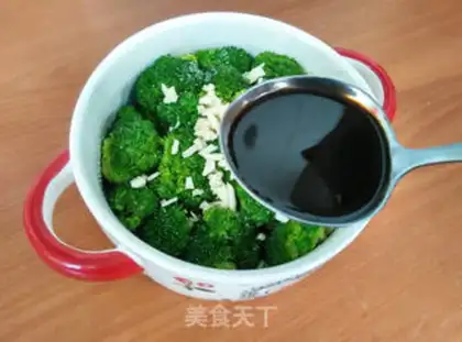 Make Garlic broccoli step 4