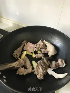 Make Pork soup step 2