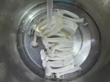Make Carrot, white mags, dolls step 1