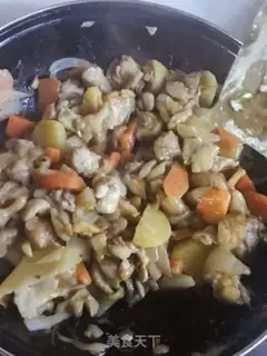 Make Potato curry chicken step 3
