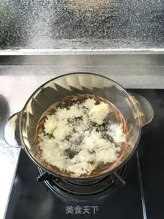 Make Old Beijing pear soup step 3