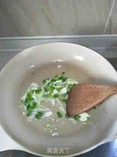 Make White maggot step 9