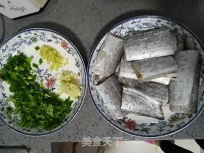Make Red-fried fish step 0