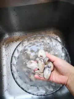 Make Pelican fried eggs step 0