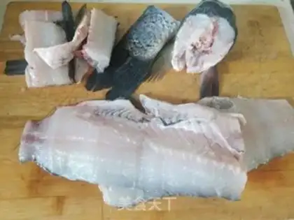 Make Caucasian fish step 2