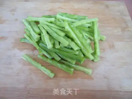Make Spicy sauce and bitter melon step 2