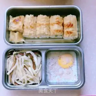Make Thousands of chicken rolls step 15